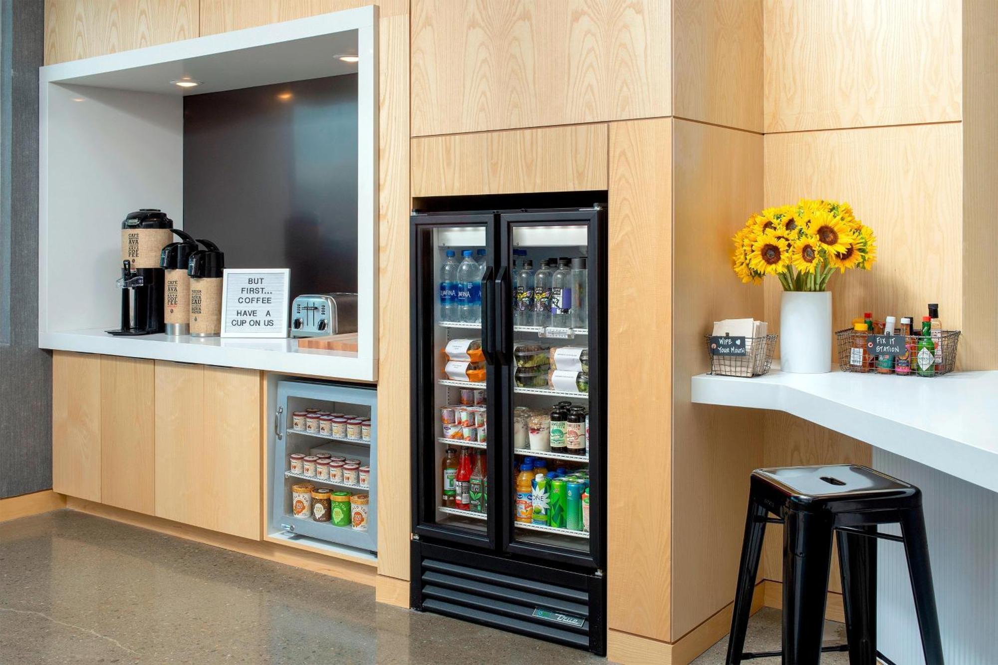 Aloft Dublin-Pleasanton Hotel Eksteriør billede